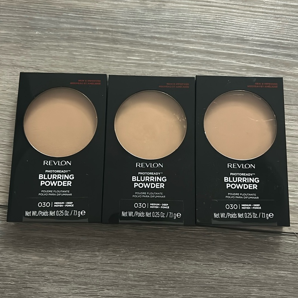 NEW 3X Revlon PhotoReady Blurring Powder Bundle ( Medium Deep #030)